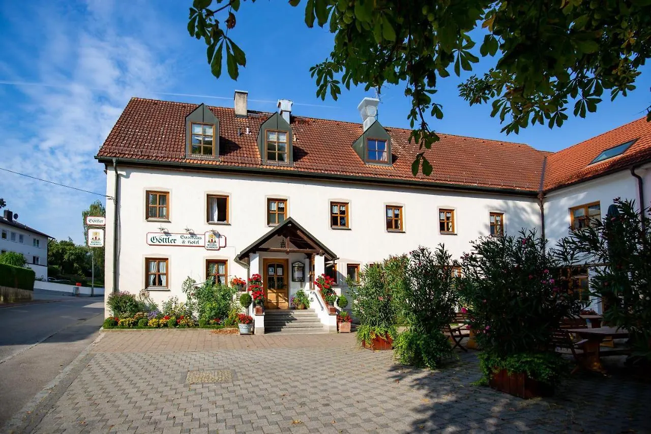 Gasthaus Und Hotel Goettler Josef Румельтсхаузен